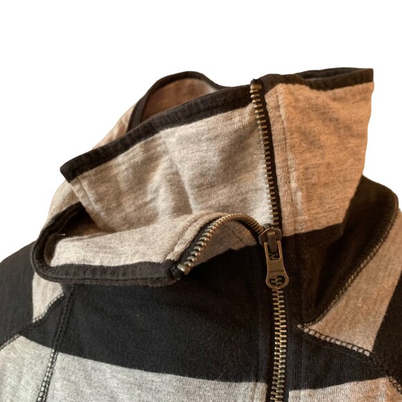 CONVERSE - Stripes Black grey  long sleeve mock neck Zip-up top pockets - medium - Picture 2 of 12